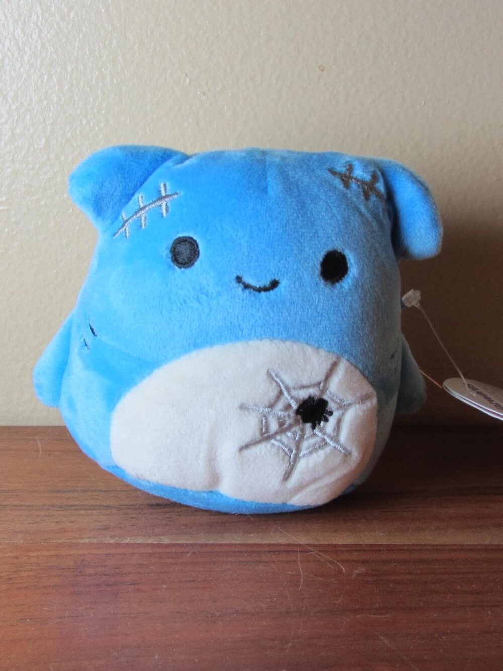 plush squishmallows 4" nitro shark frankenstein NWT 2025 (W6849)